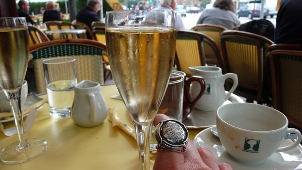 Thinking Champagne in Paris