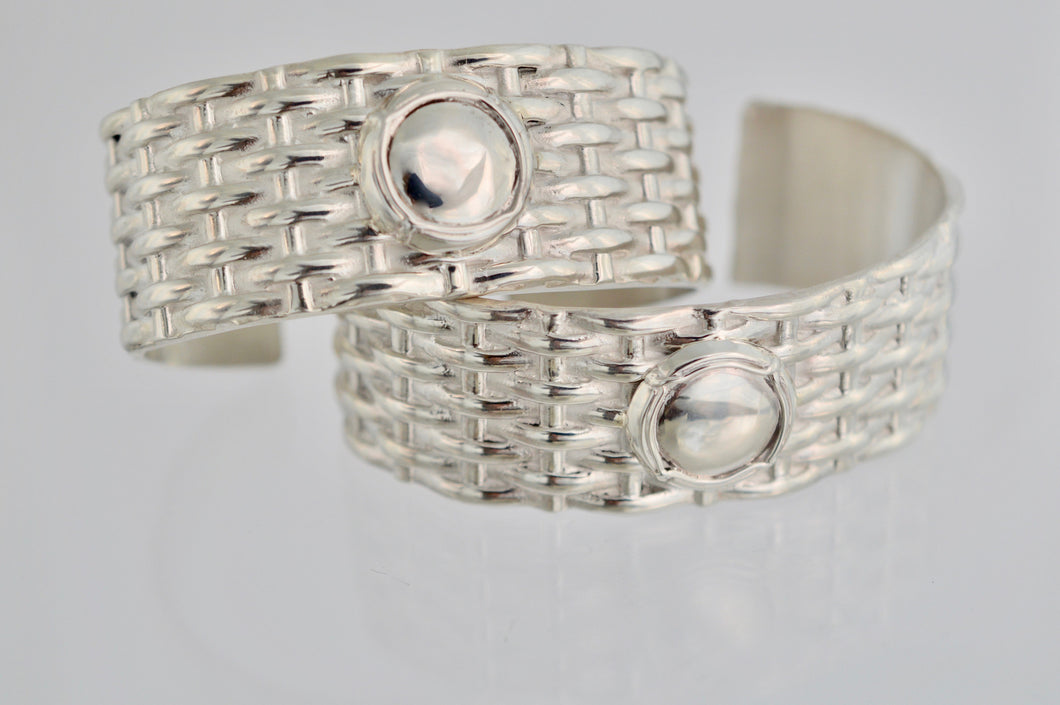 Ti Champers PicNic Cuff